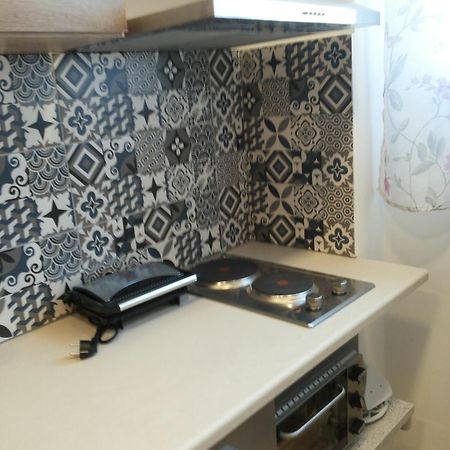 26 Prousis Apartment Athens Ngoại thất bức ảnh