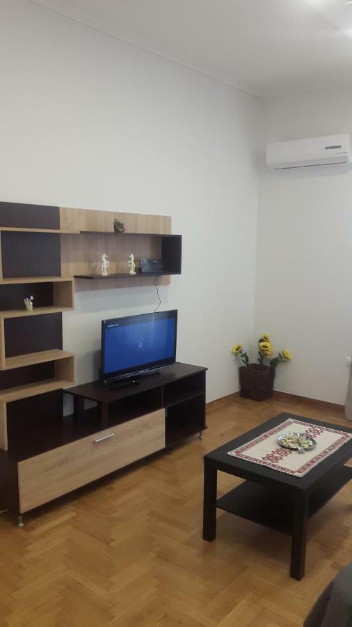 26 Prousis Apartment Athens Ngoại thất bức ảnh